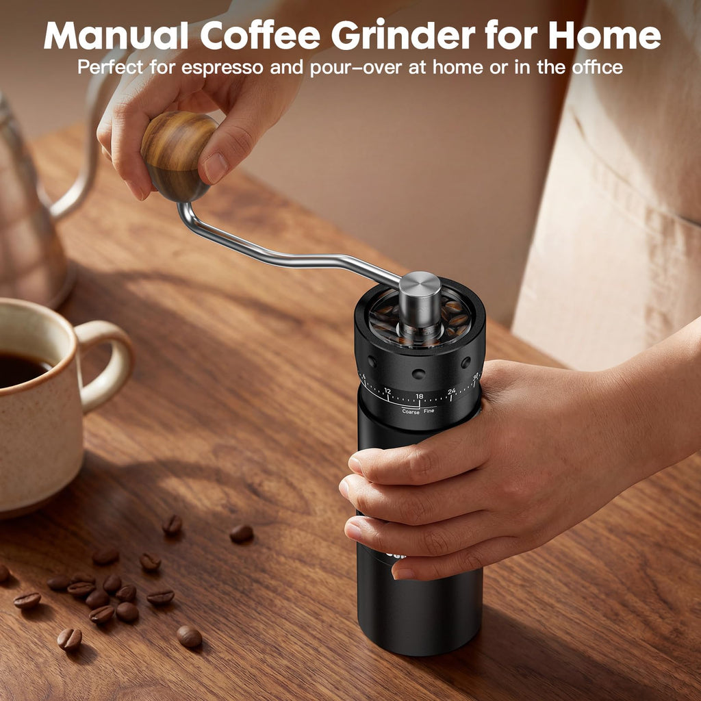 Manual Coffee Grinder 25g Capacity Aluminum Body Z5484